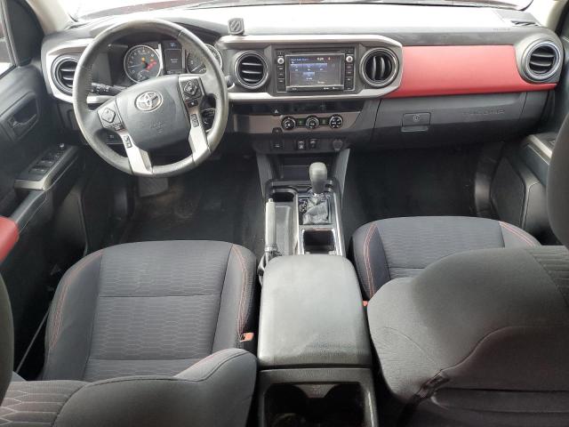 3TMAZ5CN3JM063378 - 2018 TOYOTA TACOMA DOUBLE CAB Rot Foto 8