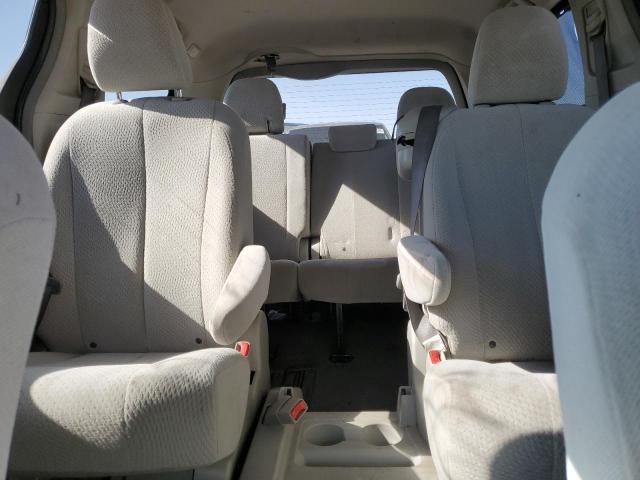 5TDKK3DC6BS093454 - 2011 TOYOTA SIENNA LE შავი ფოტო 10