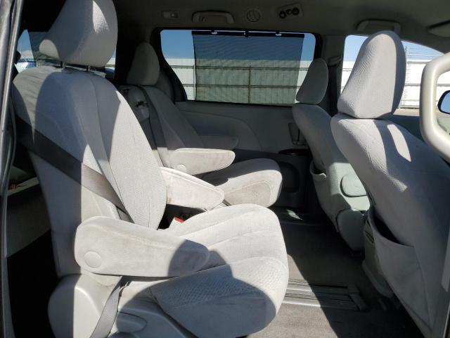 5TDKK3DC6BS093454 - 2011 TOYOTA SIENNA LE შავი ფოტო 11