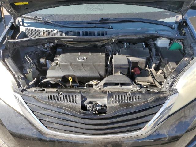 5TDKK3DC6BS093454 - 2011 TOYOTA SIENNA LE შავი ფოტო 12