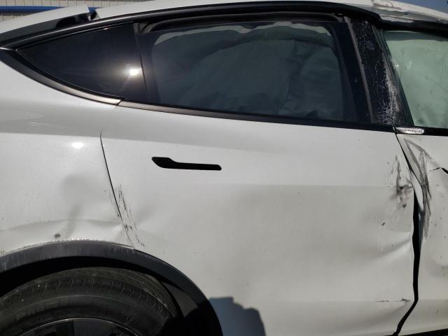 7SAYGDED1RF121719 - 2024 TESLA MODEL Y Սպիտակ լուսանկար 10