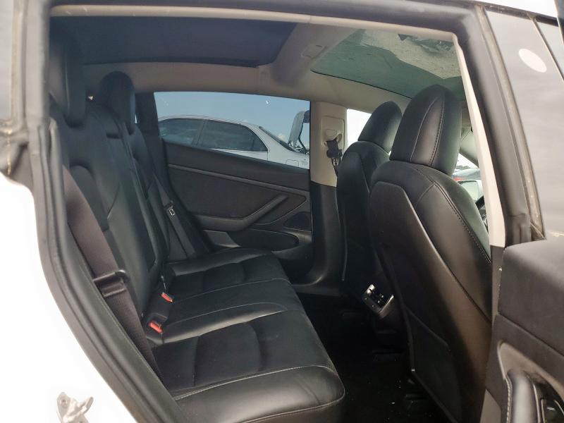 5YJ3E1EA1LF632694 - 2020 TESLA MODEL 3 白色 照片 10