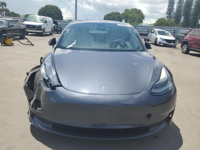 5YJ3E1EC7NF273825 - 2022 TESLA MODEL 3 GRAY photo 5