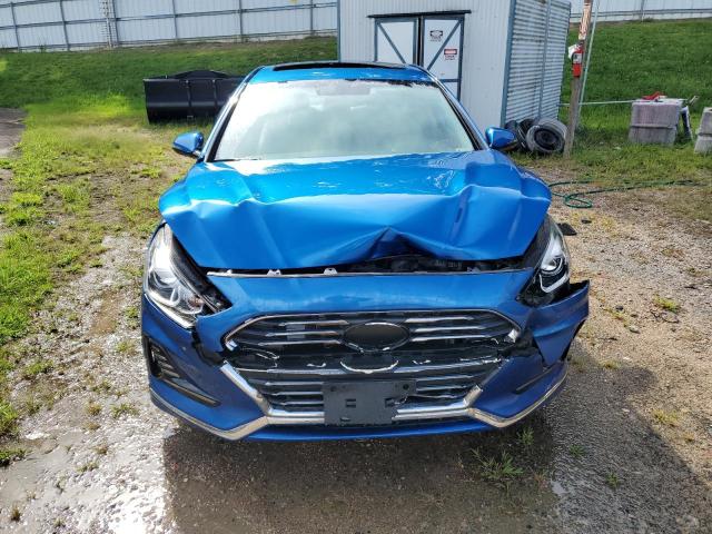 5NPE34AF0JH618317 - 2018 HYUNDAI SONATA SPORT Синий фото 5