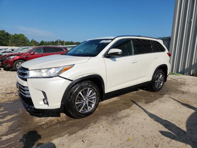 2019 TOYOTA HIGHLANDER SE, 