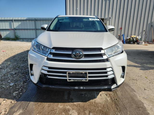 5TDJZRFH5KS597772 - 2019 TOYOTA HIGHLANDER SE 白色 照片 5
