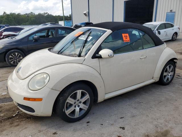 3VWRF31Y46M328567 - 2006 VOLKSWAGEN NEW BEETLE CONVERTIBLE OPTION PACKAGE 1 CREAM photo 1