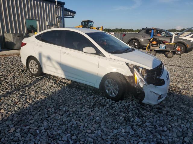 KMHCT4AE5GU988526 - 2016 HYUNDAI ACCENT SE 白色 照片 4