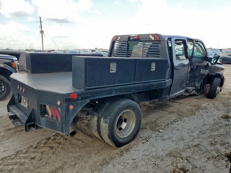 3C63RPGL0HG770130 - 2017 RAM 3500 ST BLACK photo 3