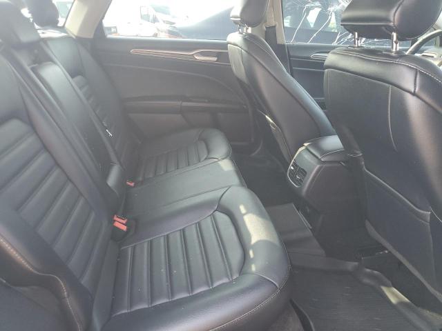 3FA6P0HDXJR259759 - 2018 FORD FUSION SE 白色 照片 10