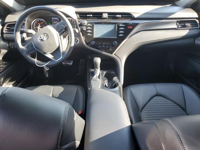 4T1B11HK1KU765565 - 2019 TOYOTA CAMRY L SILVER photo 8