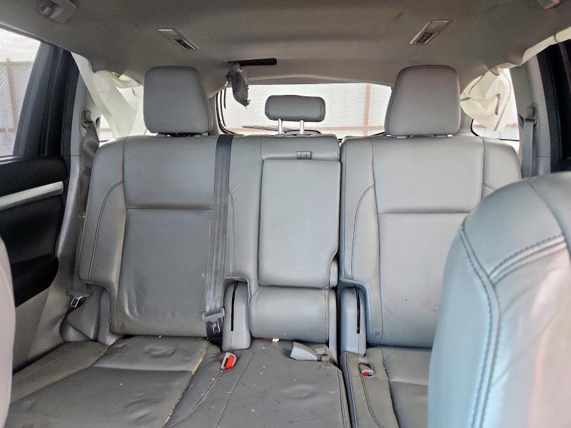 5TDKKRFH2FS118867 - 2015 TOYOTA HIGHLANDER XLE Negro foto 10