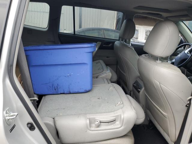 5TDBK3EH5CS110613 - 2012 TOYOTA HIGHLANDER BASE Gümüş fotoğraf 10