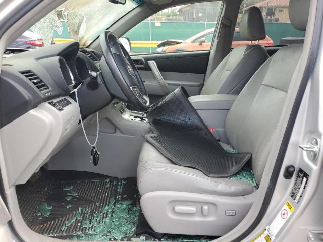 5TDBK3EH5CS110613 - 2012 TOYOTA HIGHLANDER BASE Gümüş fotoğraf 7