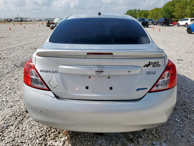 3N1CN7AP0FL849322 - 2015 NISSAN VERSA S SILVER photo 6