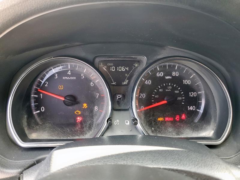 3N1CN7AP0FL849322 - 2015 NISSAN VERSA S SILVER photo 9