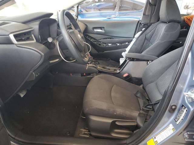 5YFEPRAE0LP094097 - 2020 TOYOTA COROLLA LE GRAY photo 7