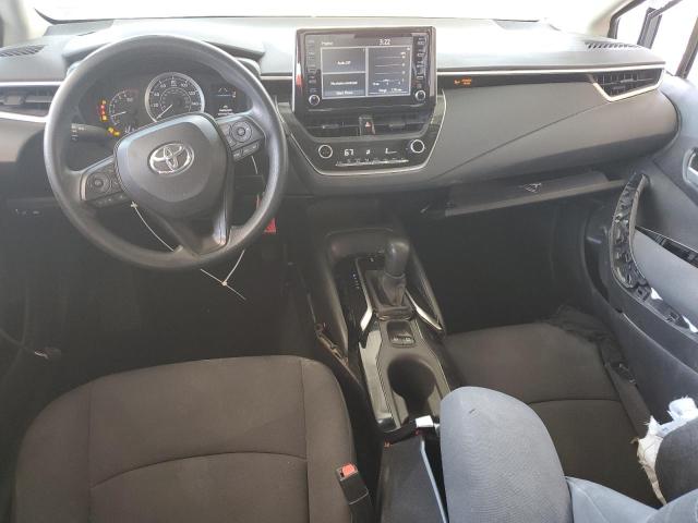 5YFEPRAE0LP094097 - 2020 TOYOTA COROLLA LE GRAY photo 8