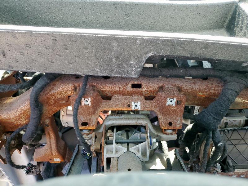 1FMCU9J91NUB93886 - 2022 FORD ESCAPE TITANIUM თეთრი ფოტო 9