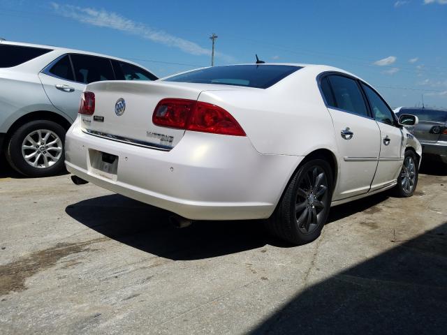 1G4HE57Y26U147625 - 2006 BUICK LUCERNE CXS WHITE photo 4