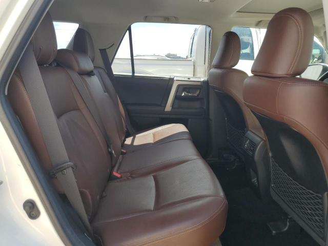 JTEZU5JR4L5226938 - 2020 TOYOTA 4RUNNER SR5 白色 照片 11