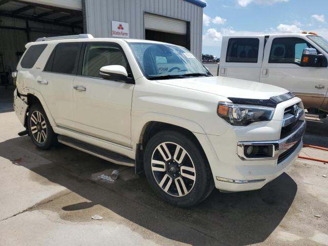 JTEZU5JR4L5226938 - 2020 TOYOTA 4RUNNER SR5 白色 照片 4