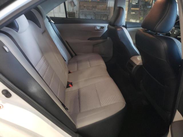 4T1BF1FK6FU051313 - 2015 TOYOTA CAMRY LE 白色 照片 10