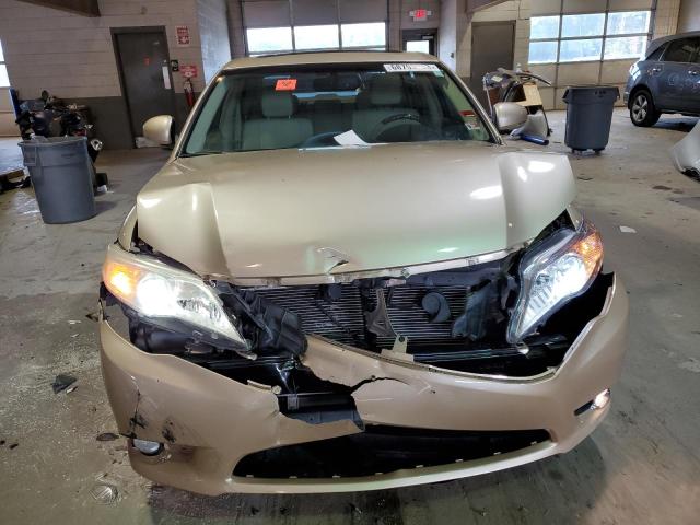 4T1BK3DB8CU463870 - 2012 TOYOTA AVALON BASE 奶油色 照片 5