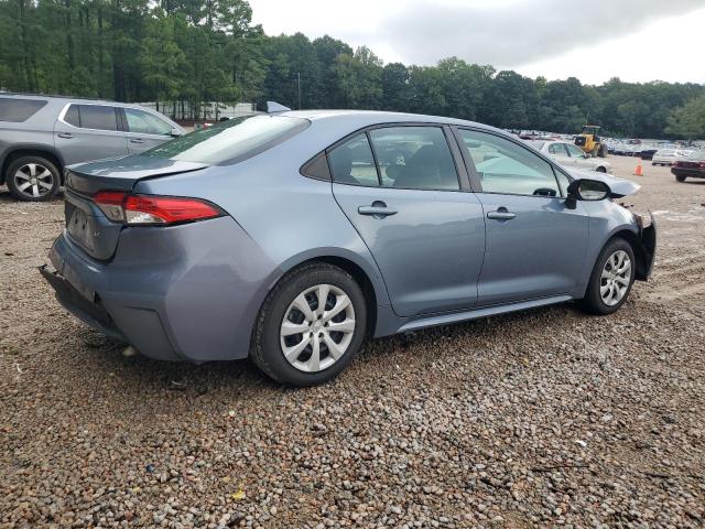 5YFEPMAE1MP165571 - 2021 TOYOTA COROLLA LE GRAY photo 3