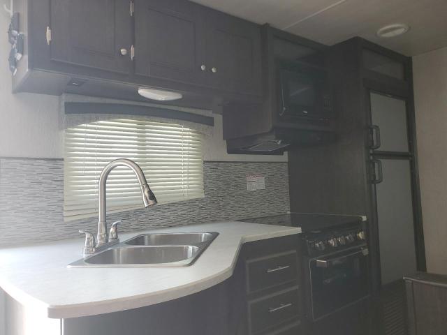 5SFEB3625KE401539 - 2019 AIST 40FT GRAY photo 9
