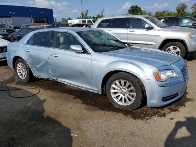 2C3CCAAG1DH659068 - 2013 CHRYSLER 300 BLUE photo 4