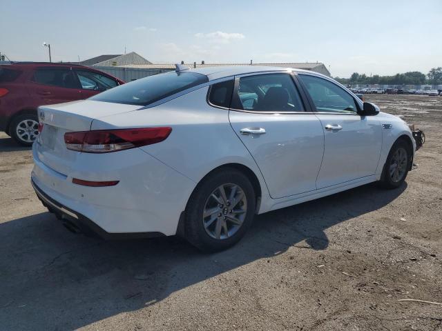 5XXGT4L32KG365929 - 2019 KIA OPTIMA LX Beyaz fotoğraf 3