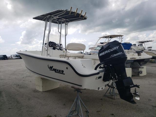 BUJ50835J910 - 2010 MAKO BOAT WHITE photo 3