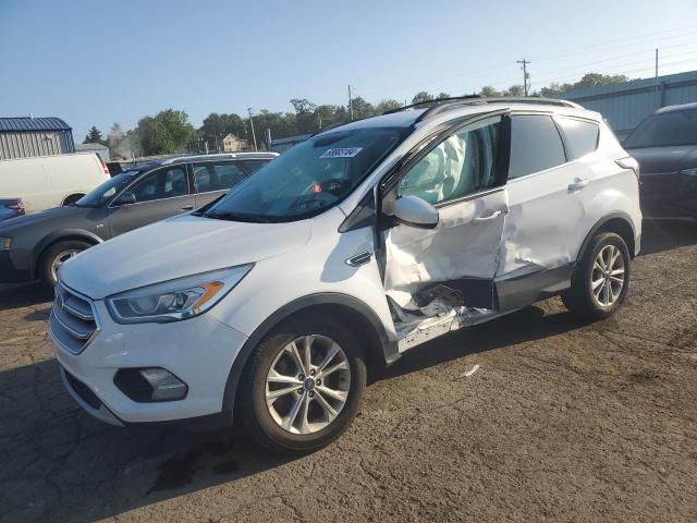 2017 FORD ESCAPE SE, 