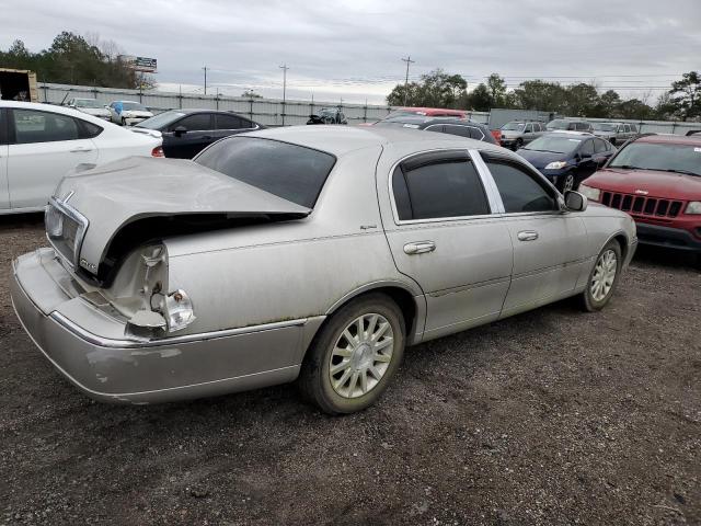 1LNHM81VX7Y629630 - 2007 LINCOLN TOWN CAR SIGNATURE SILVER photo 3