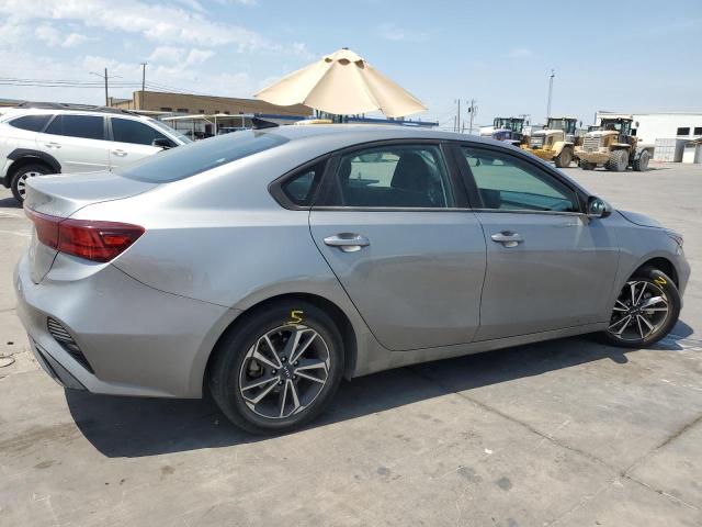 3KPF24AD2NE426994 - 2022 KIA FORTE FE GRAY photo 3