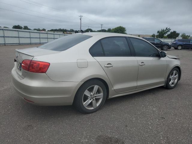 3VW3L7AJ3CM458912 - 2012 VOLKSWAGEN JETTA TDI TAN photo 3