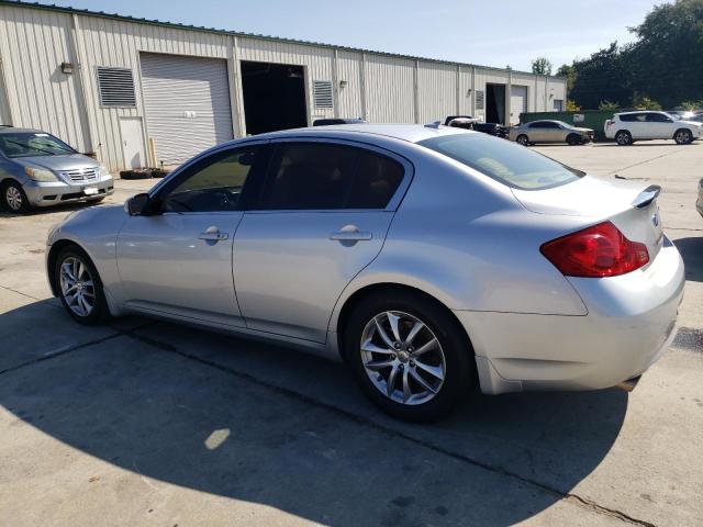 JNKBV61E68M211827 - 2008 INFINITI G35 SILVER photo 2