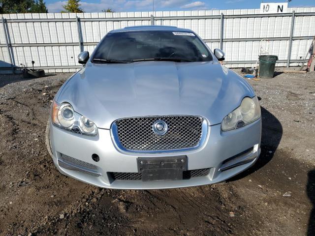 SAJWA0FB4BLR84899 - 2011 JAGUAR XF SILVER photo 5