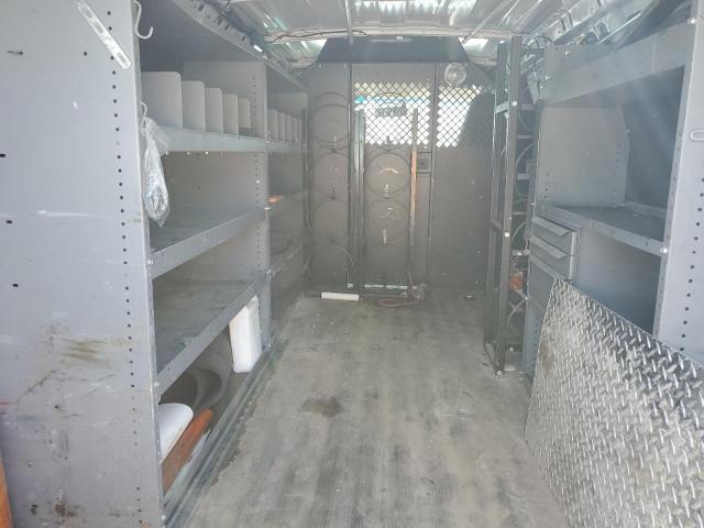 1GCWGAFG2K1315511 - 2019 CHEVROLET EXPRESS G2 თეთრი ფოტო 10