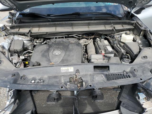 5TDGZRBHXMS526361 - 2021 TOYOTA HIGHLANDER XLE Plata foto 12