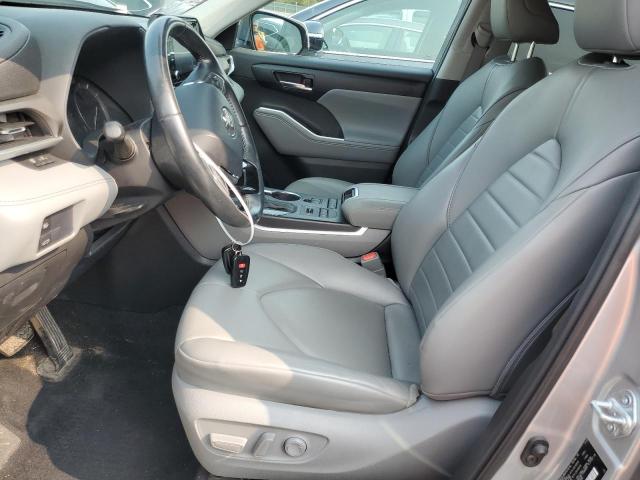 5TDGZRBHXMS526361 - 2021 TOYOTA HIGHLANDER XLE Plata foto 7