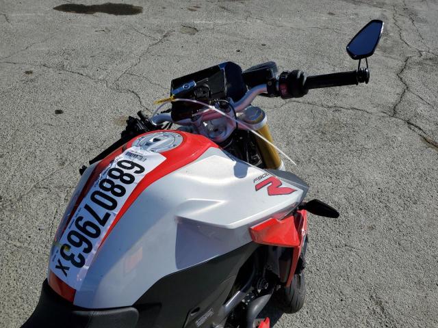 WB10K1306M6D93520 - 2021 BMW F 900 R TWO TONE photo 5