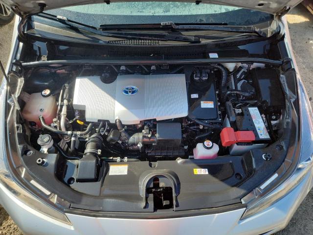JTDL9RFU6K3005769 - 2019 TOYOTA PRIUS SILVER photo 11