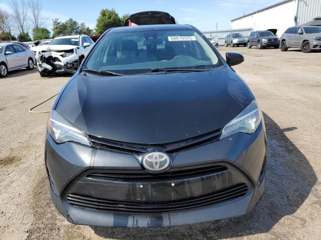 2T1BURHE2JC080510 - 2018 TOYOTA COROLLA L შავი ფოტო 5