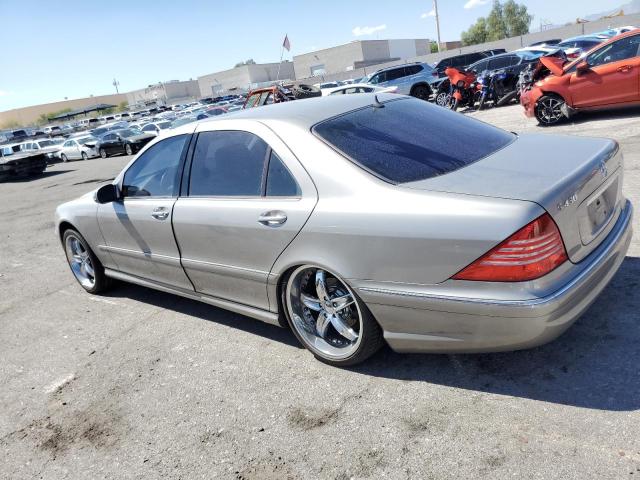 WDBNG70J06A480576 - 2006 MERCEDES-BENZ S 430 SILVER photo 2