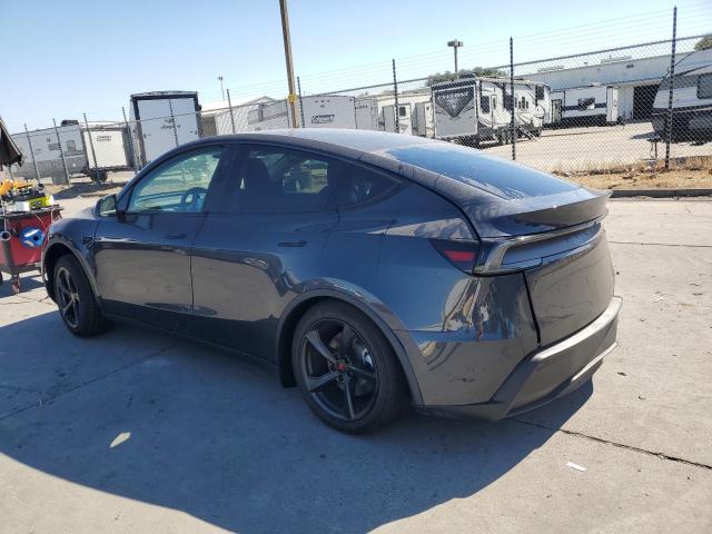 7SAYGDED0TF390477 - 2026 TESLA MODEL Y CHARCOAL photo 2