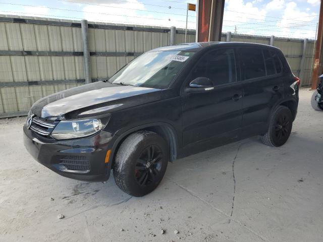 2013 VOLKSWAGEN TIGUAN S, 