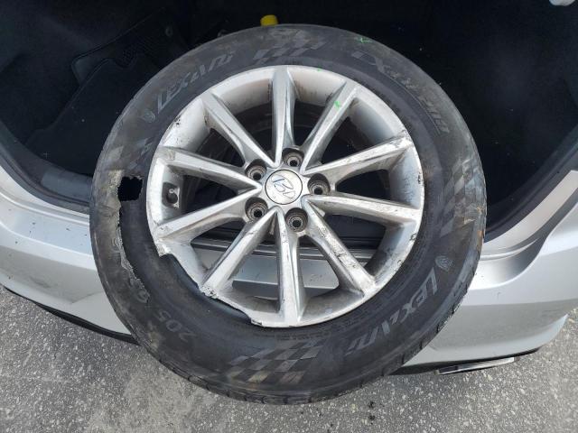 5NPE24AF0KH739742 - 2019 HYUNDAI SONATA SE Argent photo 12