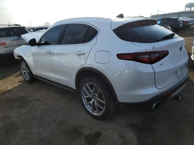 ZASPAKBN3K7C41410 - 2019 ALFA ROMEO STELVIO TI WHITE photo 2